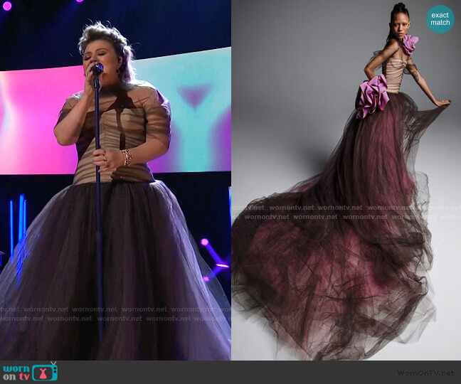 Bridal Spring 2019 Collection by Vera Wang worn by Kelly Clarkson on The Voice