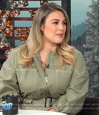 Carissa’s green utility jumpsuit on E! News Daily Pop