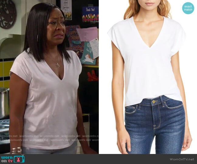 WornOnTV: Tina’s white v-neck tee on The Neighborhood | Tichina Arnold ...