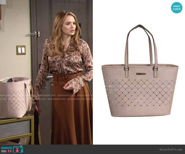 Michael Kors Violet Bag worn by Summer Newman (Hunter King) on The Young and the Restless