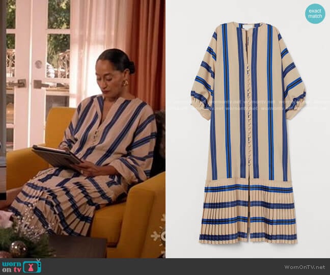 H&M Striped Button-front Kaftan worn by Rainbow Johnson (Tracee Ellis Ross) on Black-ish