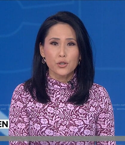 Vicky’s pink floral print turtleneck top on Today