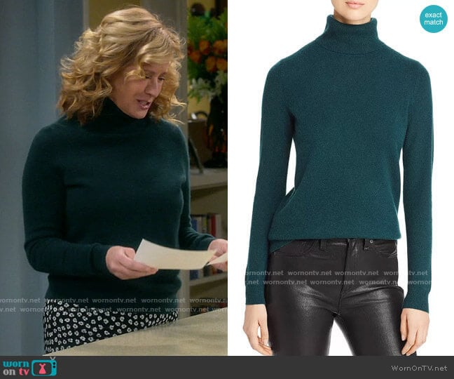 C by Bloomingdales Cashmere Turtleneck Sweater in Forest Green worn by Vanessa Baxter (Nancy Travis) on Last Man Standing