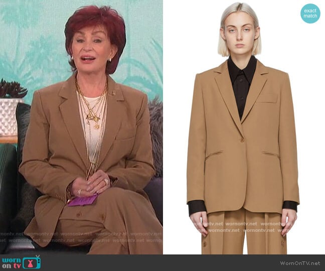 Accorta single-breasted wool jacket and pants by Max Mara worn by Sharon Osbourne on The Talk