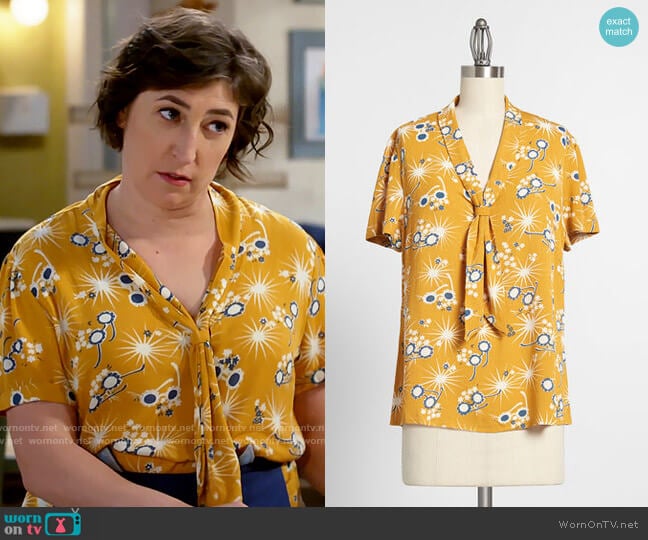 ModCloth Polished and Playful Tie-Neck Blouse worn by Kat Silver (Mayim Bialik) on Call Me Kat