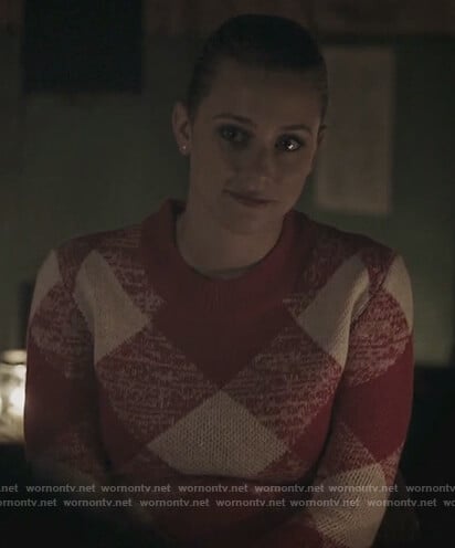 Betty’s pink checked sweater on Riverdale