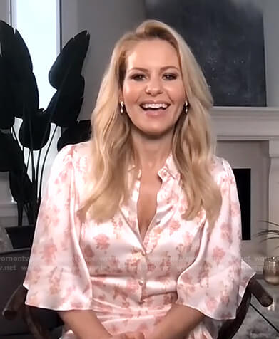 Candace Cameron Bure's floral button front dress on E! News Daily Pop