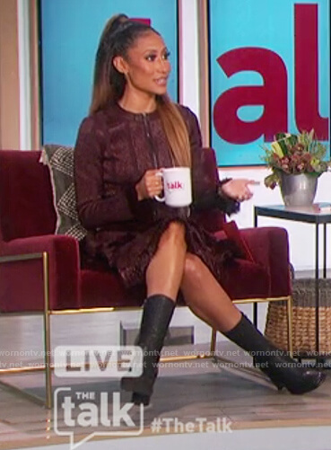 Elaine’s burgundy metallic dress on The Talk