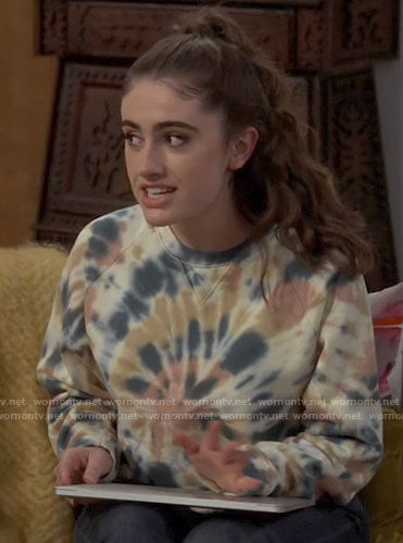Jackie's tie dye sweatshirt on Call Your Mother
