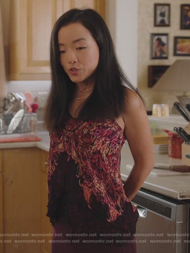 Janet's red floral lace cami on Kims Convenience
