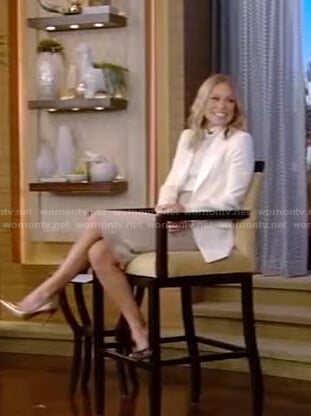 Kelly's white blazer and beige skirt on Live with Kelly and Ryan