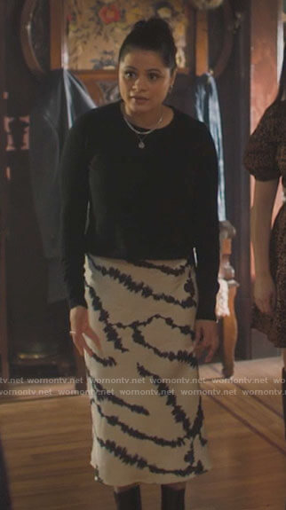 Mel’s tie dye midi dress on Charmed