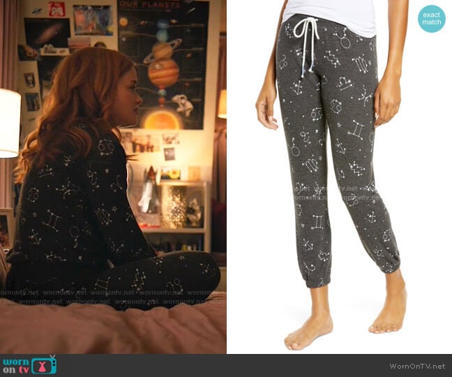 What's Your Sign Banded Pant by PJ Salvage worn by Zoey Clarke (Jane Levy) on Zoeys Extraordinary Playlist