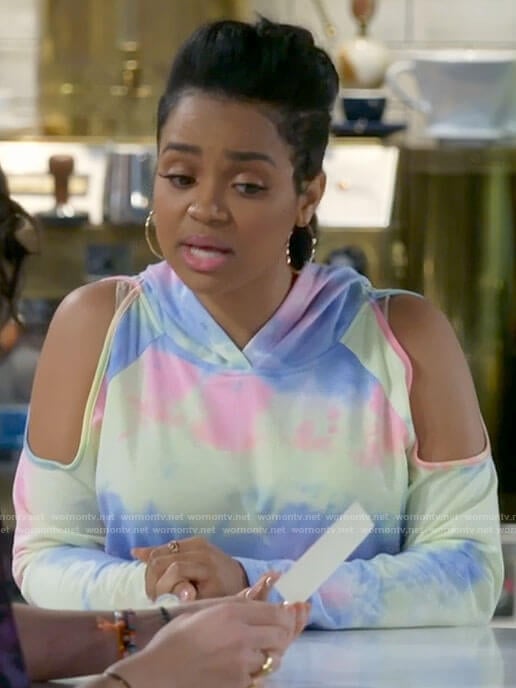 Wornontv Randi S Tie Dye Cold Shoulder Hoodie On Call Me Kat Kyla Pratt Clothes And Wardrobe From Tv