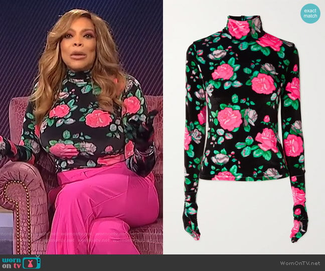 Floral-print velvet turtleneck top by Richard Quinn worn by Wendy Williams on The Wendy Williams Show