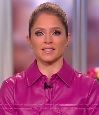 Sara's pink leather top on The View