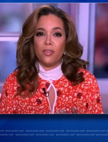 Sunny’s red floral keyhole blouse on The View