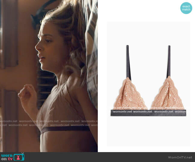 Topshop Colorblock Lace Bra worn by Bette Whitlaw (Casimere Jollette) on Tiny Pretty Things