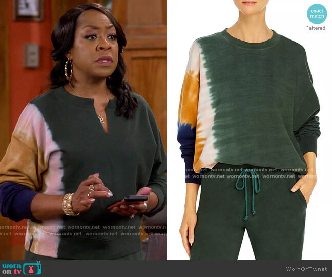 WornOnTV: Tina’s green tie dye sweatshirt and pants on The Neighborhood ...