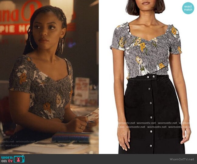 Smocked Short Sleeve Crossover Crop Top by ASTR worn by Jazlyn Forster (Chloe Bailey) on Grown-ish