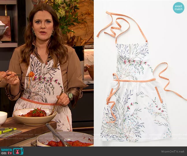 Printemps Apron by Anthropologie worn by Drew Barrymore on The Drew Barrymore Show