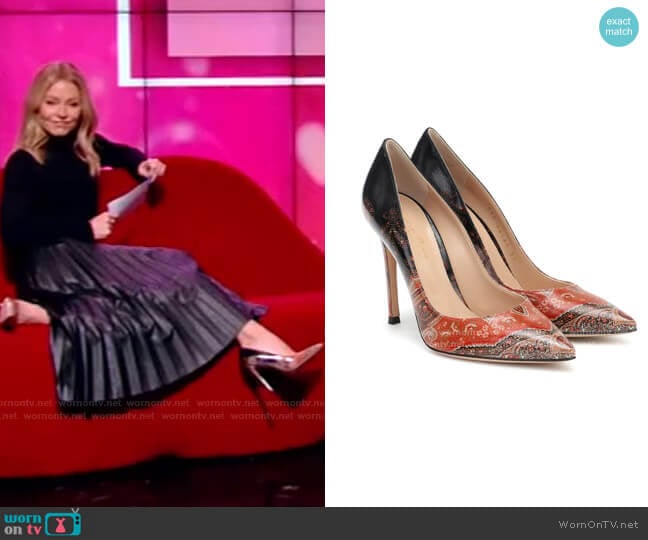 Gianvito 105 mm Pumps by Etro x Gianvito Rossi worn by Kelly Ripa on Live with Kelly and Mark