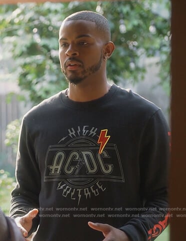 Aaron's black AC DC sweatshirt on Grown-ish