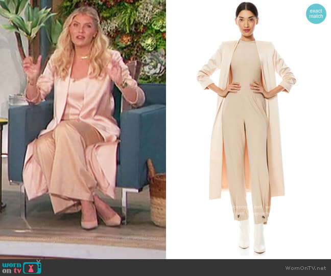 Linda Scrunch Sleeve Coat by Alice + Olivia worn by Amanda Kloots on The Talk