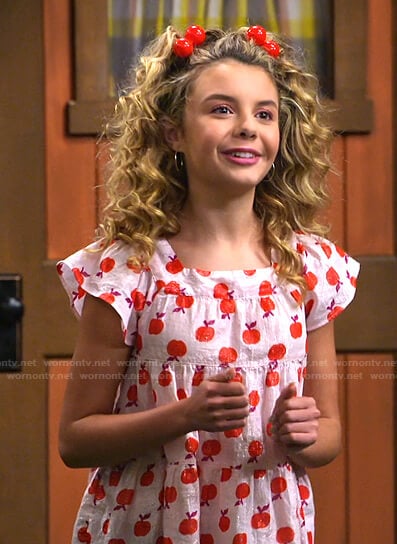 WornOnTV: Destiny’s pink apple print top on Bunkd | Mallory James