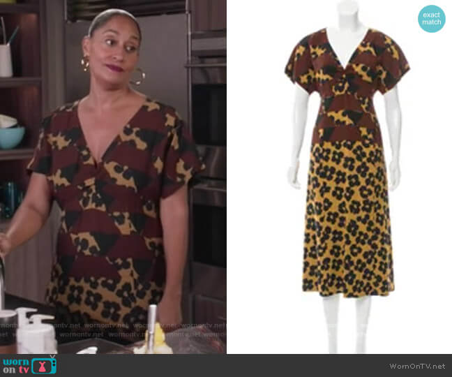 Short Sleeve Midi Dress by Dries Van Noten worn by Rainbow Johnson (Tracee Ellis Ross) on Black-ish