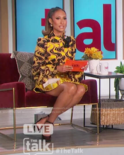 Elaine’s yellow abstract print top on The Talk