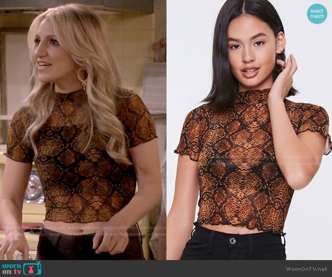 Forever 21 Snakeskin Print Mock Neck Tee worn by Gina Dabrowski (Annaleigh Ashford) on B Positive