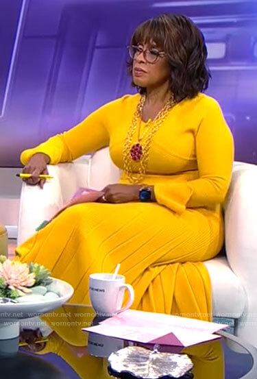 Gayle King’s yellow ribbed pleated midi dress on CBS Mornings