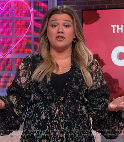 Kelly’s black floral print dress on The Kelly Clarkson Show