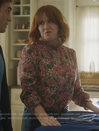 Mary's floral print top on Riverdale