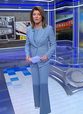 Norah's blue blazer and flare pants on CBS Evening News