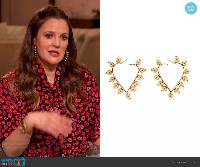 Heart & Spheres Drop Earrings by Oscar de la Renta worn by Drew Barrymore on The Drew Barrymore Show