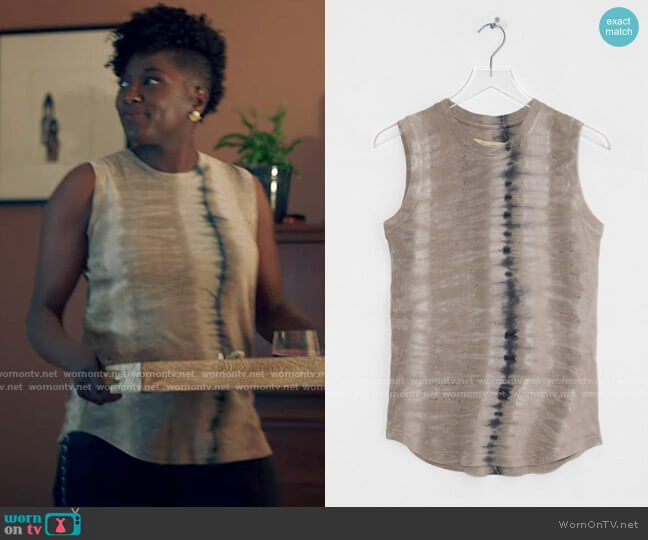 Raquel Allegra Muscle Tee in Sand Camo Tie Dye worn by Nova Bordelon (Rutina Wesley) on Queen Sugar