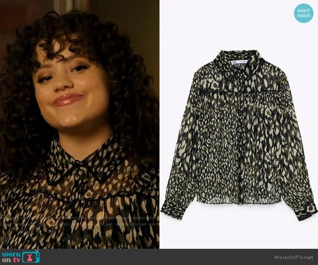 Zara Animal Print Shirt worn by Maggie Vera (Sarah Jeffery) on Charmed