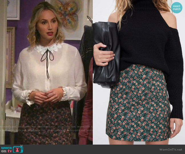 Zara Printed Mini Skirt worn by Mandy Baxter (Molly McCook) on Last Man Standing