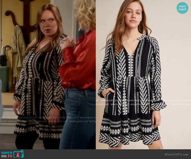 WornOnTV: Kristin’s black and white geometric print dress on Last Man ...