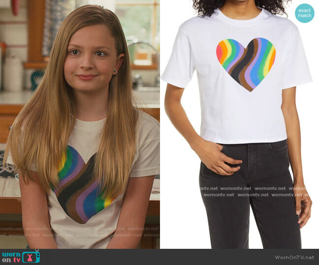 Anna’s white heart graphic tee on American Housewife