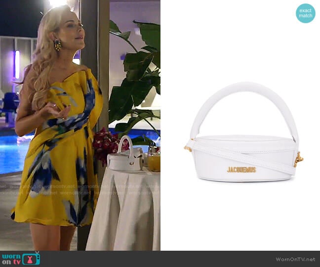 La Boîte a Gateaux tote bag by Jacquemus worn by Kameron Westcott on The Real Housewives of Dallas