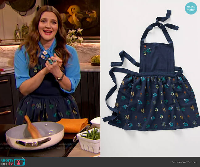 Stacia Embroidered Indigo Apron by Anthropologie worn by Drew Barrymore on The Drew Barrymore Show