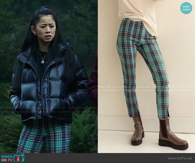 Tessa Plaid Notched Pant by Urban Outfitters worn by George Fan (Leah Lewis) on Nancy Drew