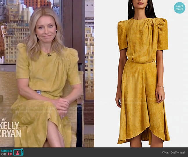 WornOnTV: Kelly’s yellow velvet dress and tie dye belt on Live with ...