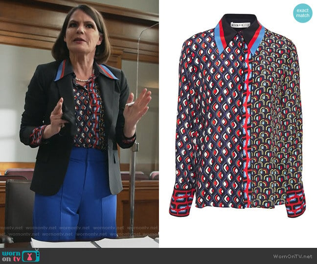 Willa printed silk crepe de chine shirt by Alice + Olivia worn by Maggie Palmer (Suzanne Cryer) on All Rise