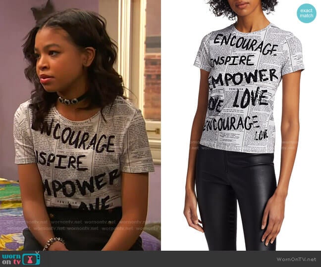 Rylyn Embellished Newspaper Tee by Alice + Olivia worn by Nia Baxter (Navia Robinson) on Ravens Home