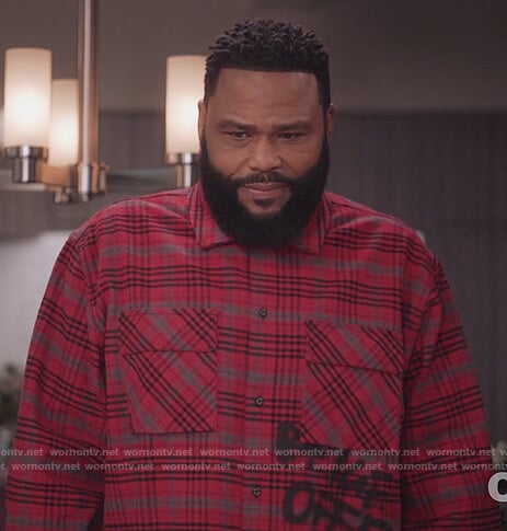 Andre's red plaid shirt on Black-ish