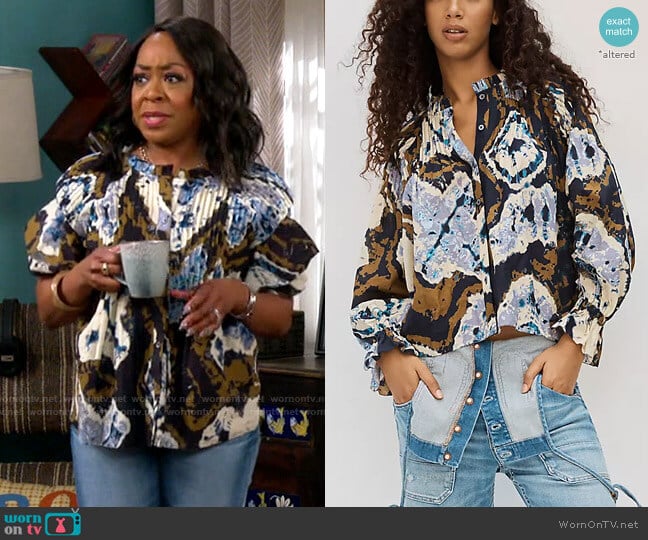 Anthropologie Othilia Isolde Pintucked Buttondown worn by Tina Butler (Tichina Arnold) on The Neighborhood